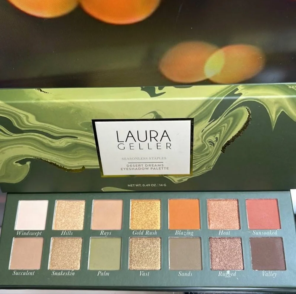 Laura Geller Seasonless Staples Eyeshadow Palette in Desert Dreams, 14g/0.49oz